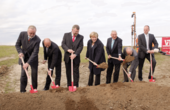 Der Beginn der Installationsarbeiten des Solarparks Grimmen