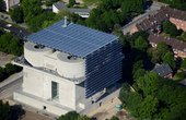 PV-Anlagen auf dem Energiebunker in Hamburg (Foto: Hamburg Energie)
