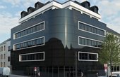 Das Radiologische Zentrum in Marburg bekommt eine schicke und energieerzeugende Fassade (Bildquelle: Entwurf und Visualisierung: © a.p.l. - architekten, Hagen Plaehn)