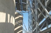 Solaranlage auf dem Energiebunker in Hamburg-Wilhelmsburg (Foto: phovo.de)