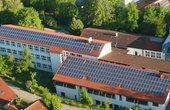 Zwei Dachflächen in Bad Überklingen wurden mit Photovoltaikmodulen bestückt (Foto: Energiegewinner eG)