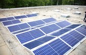 Solaranlage auf der FAU in Erlangen (Foto: Martin Hundhausen / Friedrich-Alexander-Universität Erlangen-Nürnberg)