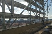 Solaranlage auf dem Energiebunker in Hamburg-Wilhelmsburg (Foto: phovo.de)