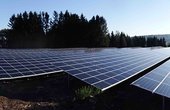 Blick auf den Solarpark in Königsdahlum in Bockenem auf dem ehemaligen Kaliwerk Hermann II (Foto: PIN Privates Institut für Energieversorgung GmbH)