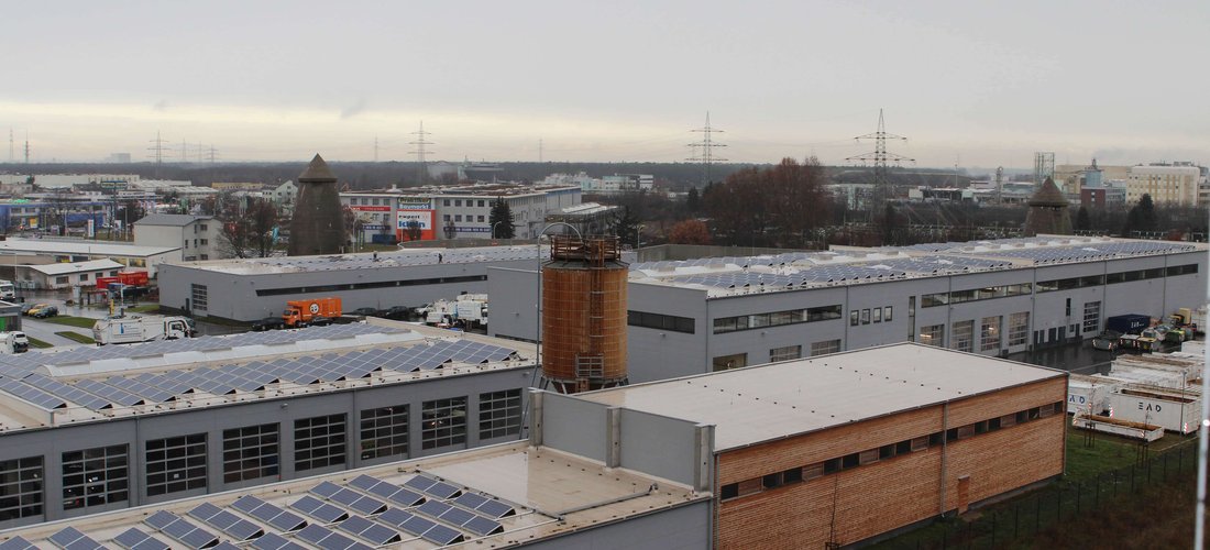Hier sehen Sie die PV-Anlage auf dem Dach in Darmstadt (Foto: ENTEGA AG)