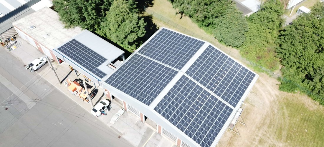 Solarmodule der Stadtwerke Solingen (Foto: Stadtwerke Solingen GmbH Verkehrsbetrieb)