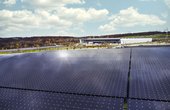 Freiflächenanlage im Gewerbegebiet Sandershäuser Berg (Foto: SMA Solar Technology AG)