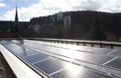 Photovoltaikanlage auf dem Gebäude B der Hochschule Furtwangen im Schwarzwald (Foto: Hochschule Furtwangen)