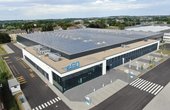 Hier sehen Sie eine Luftaufnahme der PV-Anlage auf dem e.GO Werk 1 in Aachen (Foto: e.GO Mobile AG)